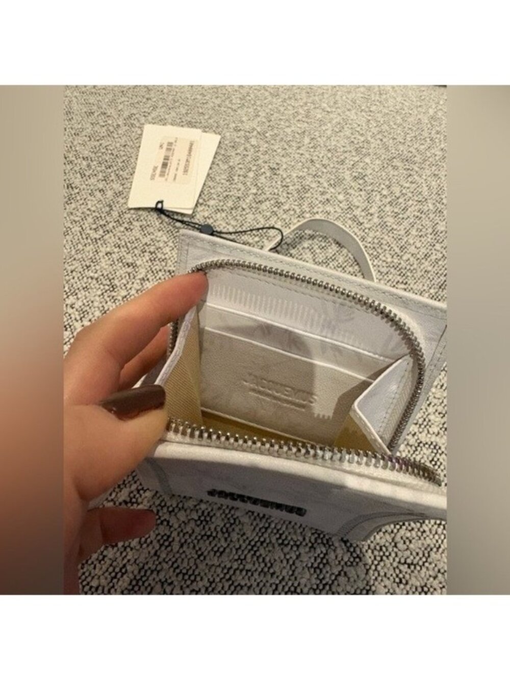 ‼️RARE FIND‼️ Jacquemus Le Gadjo wallet- in pattern called “Rosemary” - Picture 6 of 6